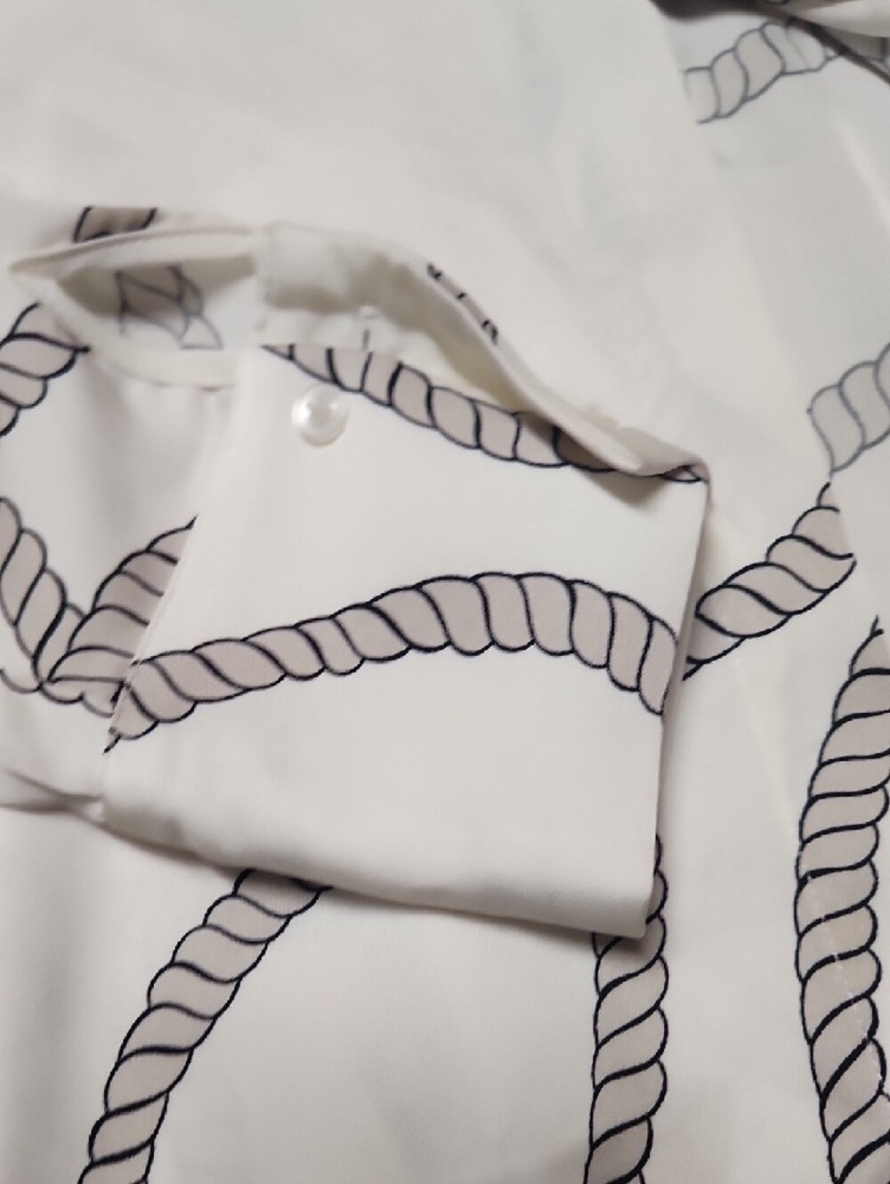 Joie White Button-Down Shirt with Gray Rope Print - Picture 6 of 10